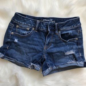 Stretchy jean shorts